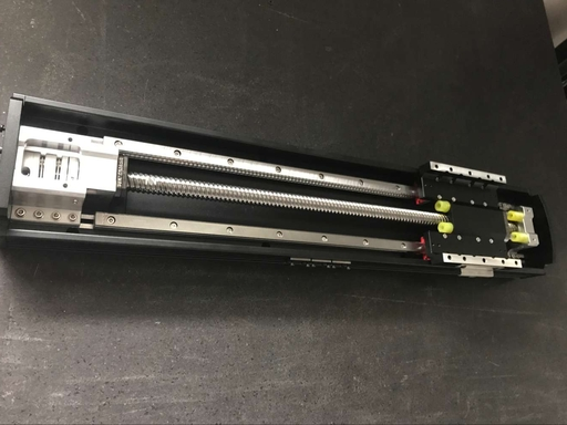 精準守護?高效賦能 —— 歐姆龍光電傳感器在電動滑臺的核心作用